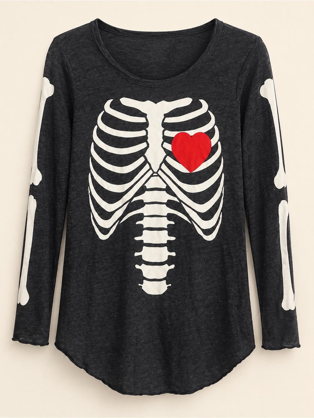 Chaser Skeleton Heart Graphic Long Sleeve Top Size M NWT - Picture 1 of 5